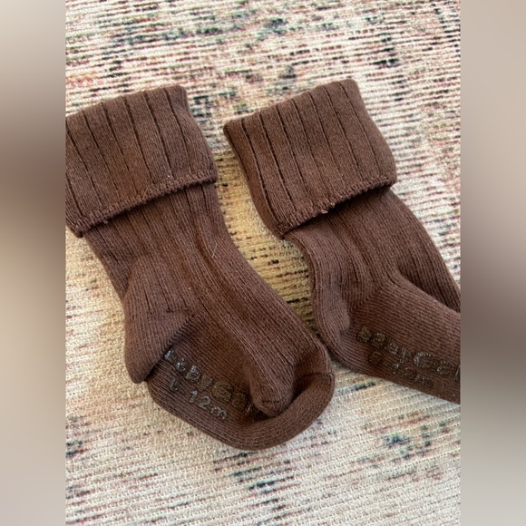 GAP Brown Ribbed Baby socks - Picture 2 of 3